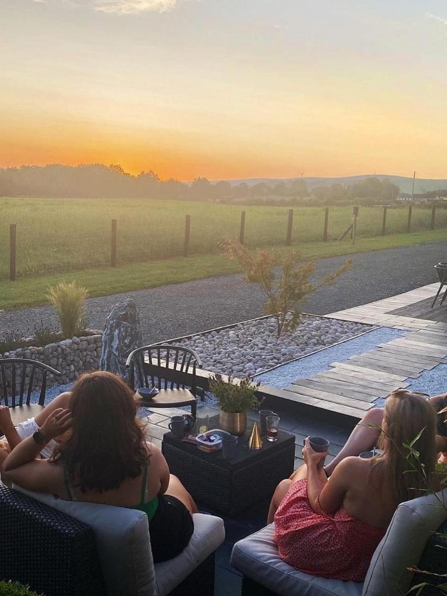 The Hideaway Retreat Villa Omagh Buitenkant foto