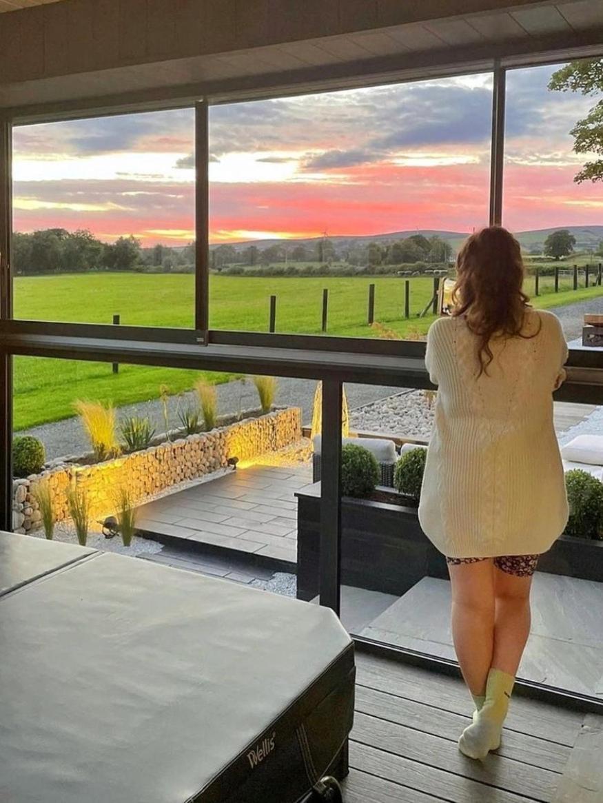 The Hideaway Retreat Villa Omagh Buitenkant foto